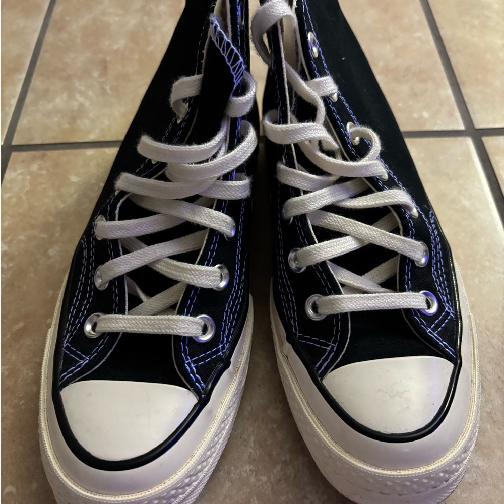 Converse Black High-Top Sneakers with White Accents - Picture 4 of 4